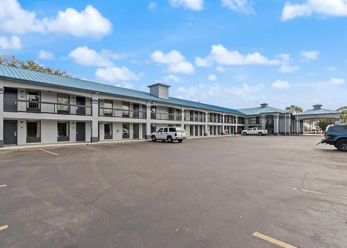 Regency Inn Near Boardwalk & Hurlburt Field